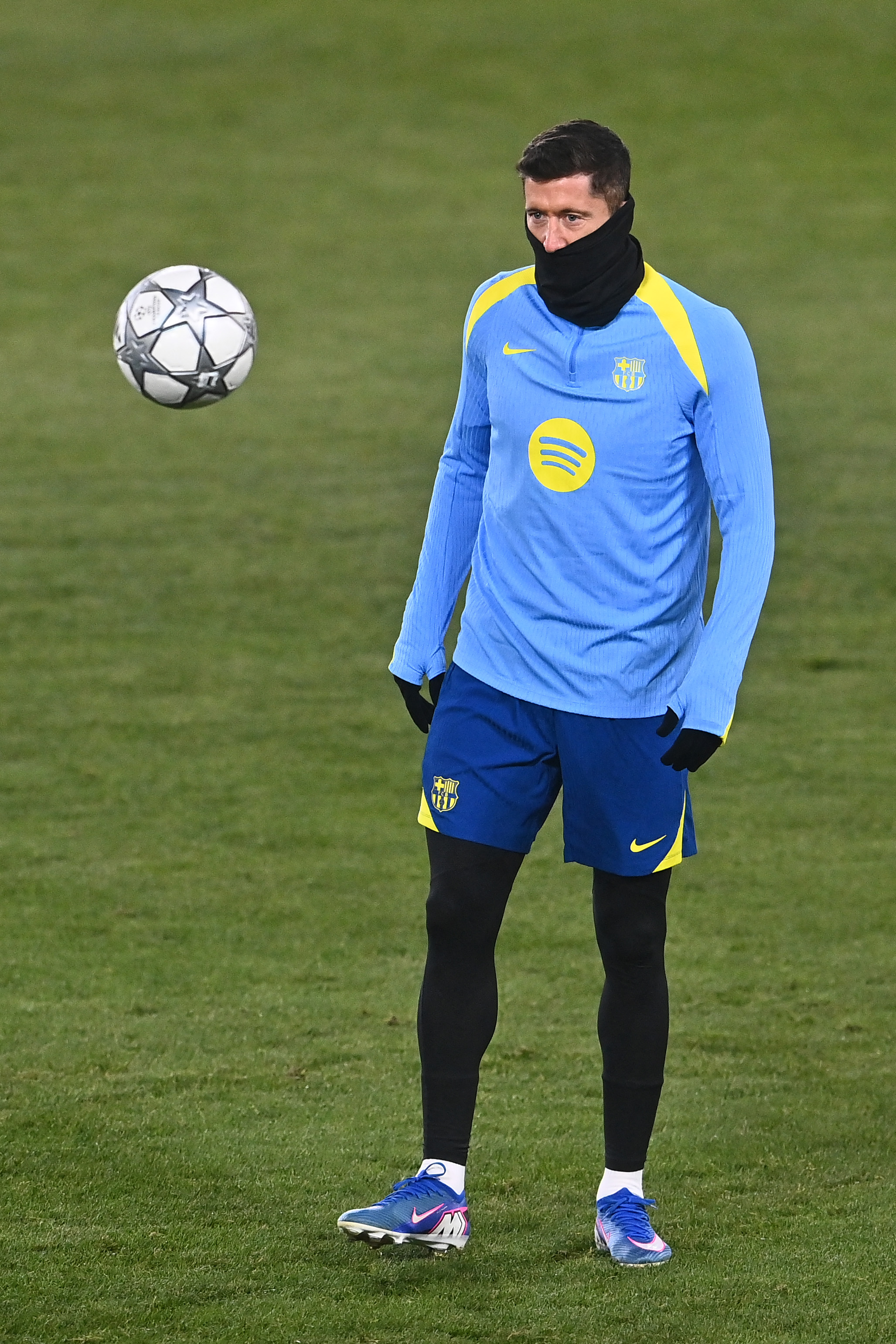 10 dni przerwy dla Torresa - Lewandowski prawdopodobnie wróci do podstawowego składu