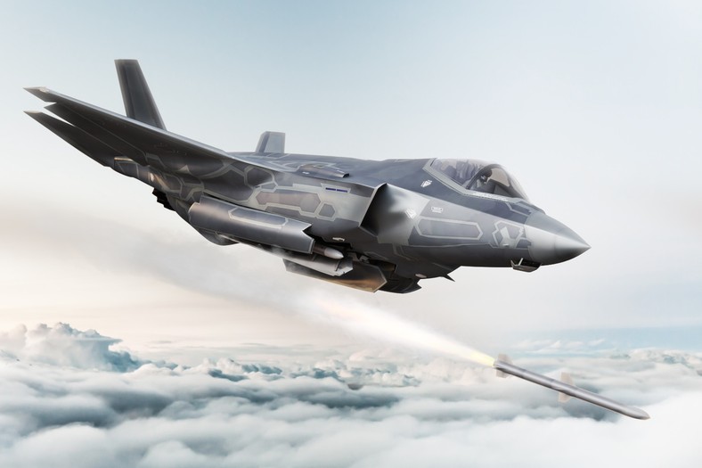 Samolot 5. generacji F-35A. Polska zamierza pozyskać 32 takie maszyny. Dostawy zostaną zrealizowane w latach 2026-2030.