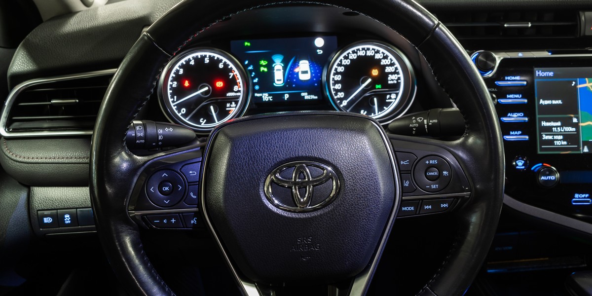 Toyota od 4 marca wstrzymuje produkcję w Rosji