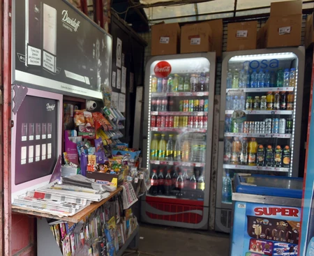 elfbar nachfüll pod läuft aus Giant Vapes | Vape Shop Online main image 1