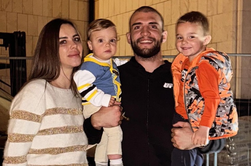 Bogdana i Veljko sa sinovima