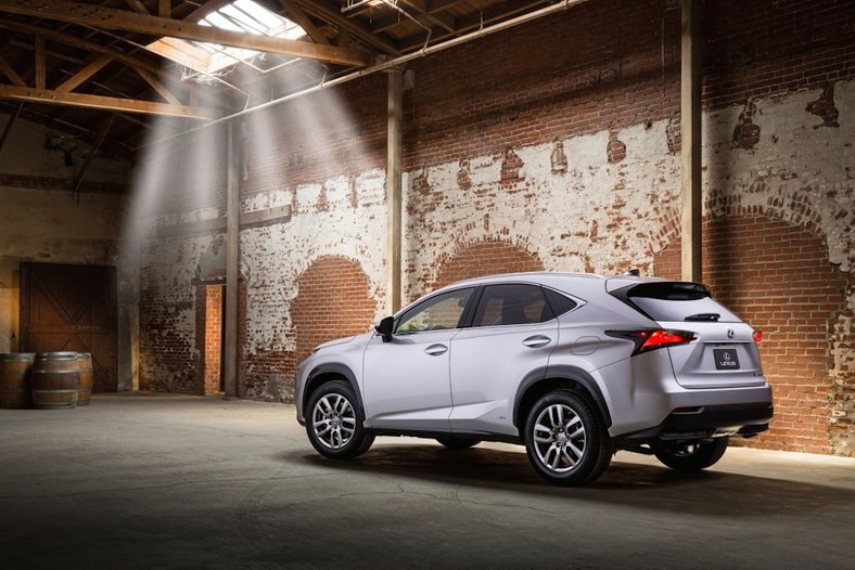 Lexus_NX