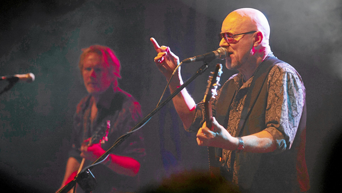 Brytyjska grupa rockowa Wishbone Ash zawita do Piekar Śląskich. Zespół powstał w 1969 roku. Sprawą sporną jest przyporządkowanie ich muzyki do określonego gatunku. Jedni są skłonni uznać ją za progresywną, inni muzykę jej uznają za najbardziej wysublimowaną odmianę hard rocka.