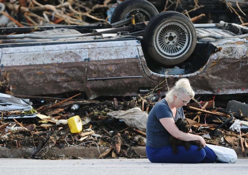 Już 130 ofiar tornad i wichur w USA