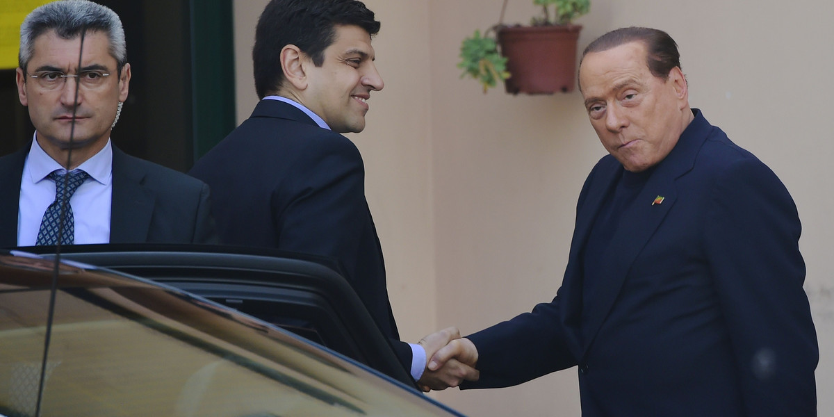 Berlusconi w domu opieki