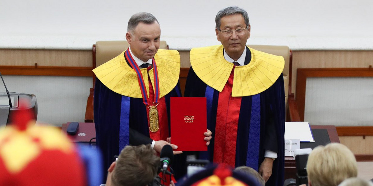 W Mongolii prezydent Andrzej Duda odebrał doktorat honoris causa.