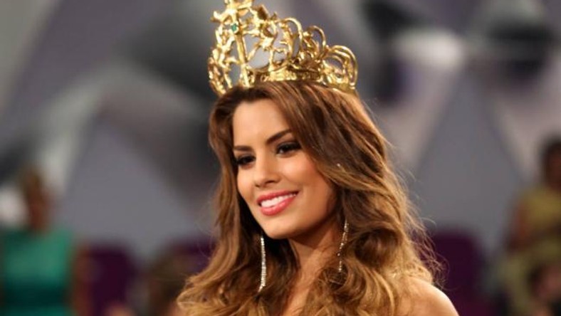 Miss Universe 2015 Beauty queen offered $1 million to act as ...