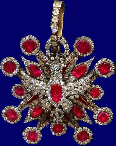 Krzyż Orderu Orła Białego z garnituru rubinowego Augusta II Mocnego