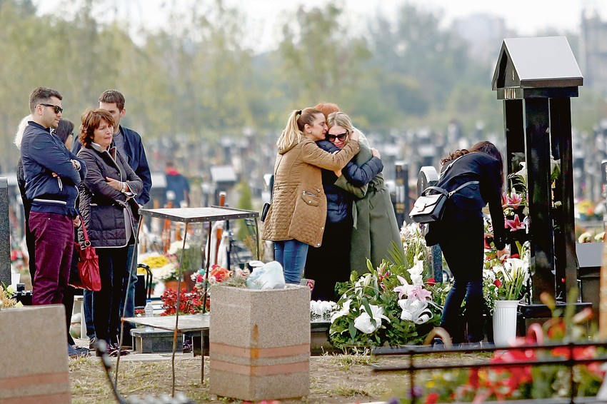 Nije lako: Sestra, mama i prijateljica