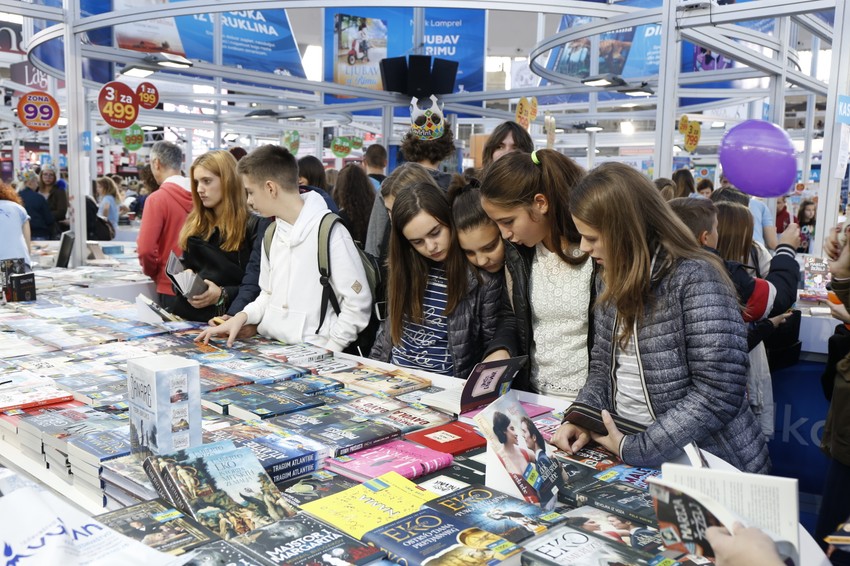 Školski dan na Sajmu knjiga 2016.
