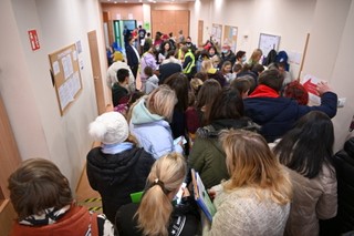 PESEL dla obywatela Ukrainyh. Cieszyński: W środę zostało nadanych 37 tys. numerów