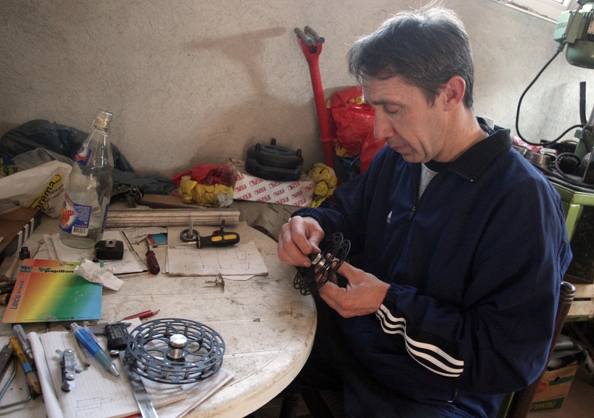 Sretko Erak pravi banjalučko kolo