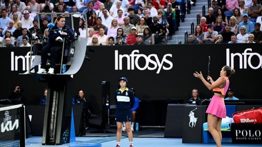 zaskakująca sytuacja na australian open. sabalenka przegrała punkt, bo jęczała niezgodnie z przepisami