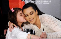 Nowe, szokujące fakty w sprawie rozwodu celebrytki. Jej mąż jest...