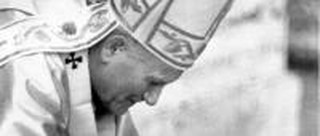 Wybór Karola Wojtyły na papieża był ogromnym szokiem dla władz PRL [WIDEO]