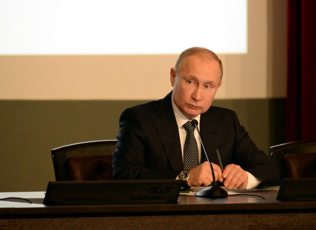 Putin porównuje się do Piotra I i przygotowuje Rosję na długą wojnę
