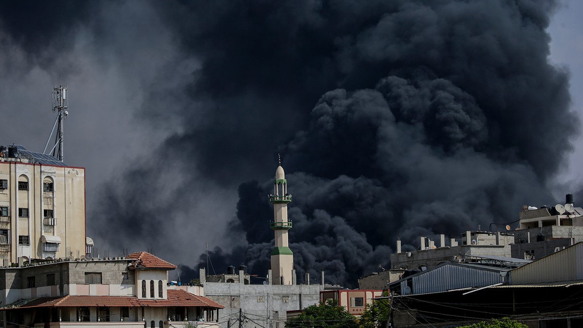 Syryjskie media: Izrael przeprowadził ataki na lotniska w Damaszku i Aleppo