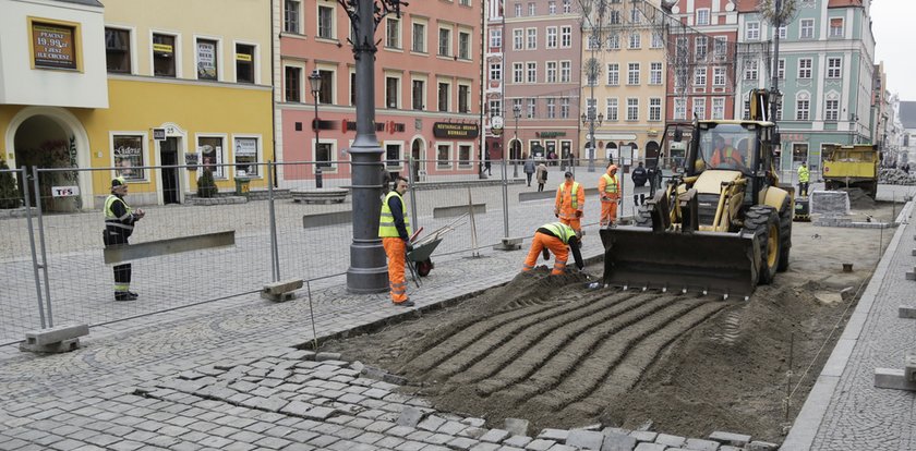 W Rynku ruszyła budowa szpilkostrady