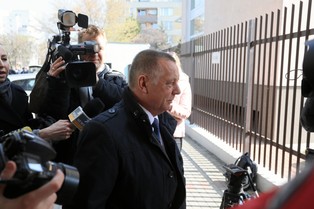 Banaś: Z nikim nie prowadzę rozmów na temat gwarancji mojego stanowiska