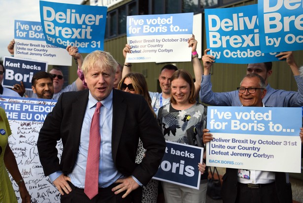 Przez ostatni rok brexit stał się niekończącą się telenowelą. Mnożyliśmy scenariusze i zastanawialiśmy, czy w ogóle dojdzie do tego, że Wielka Brytania opuści Unię Europejską.