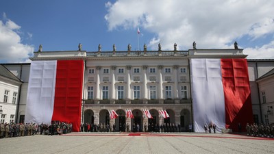 pałac prezydencki dzień flagi krakowskie przedmieście 