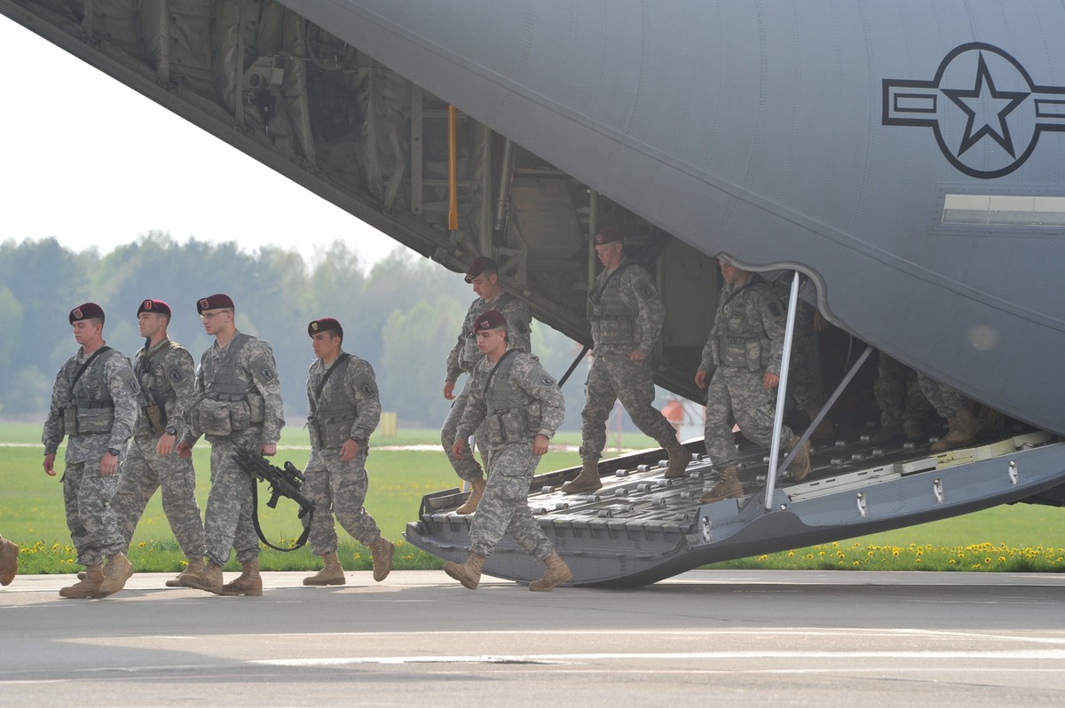 Kompania spadochroniarzy USA przybyła do Polski