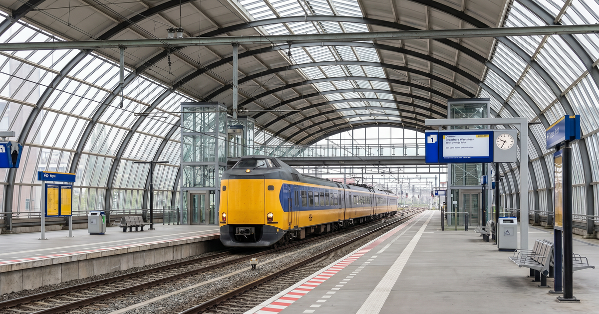 Stroomstoring legt treinverkeer tussen Boxtel en Eindhoven plat - stopbussen aangevraagd
