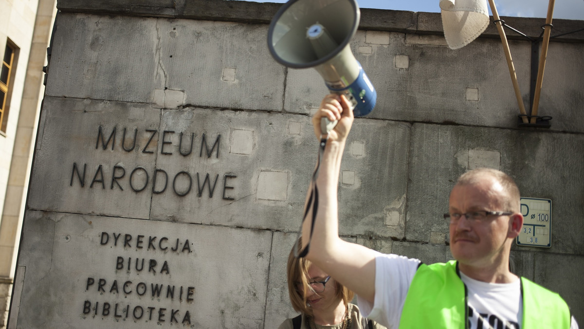 Muzeum Narodowe. Jerzy Miziołek. Konflikt pracowników z dyrektorem