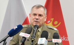 Gen. Kukuła: Na Ukrainie walczy całe państwo