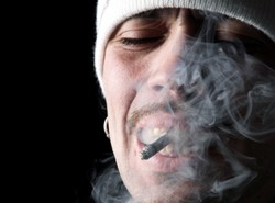 To pewne: marihuana szkodzi mózgowi