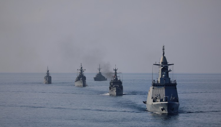 Chiny wycofały się nagle z manewrów z Rosją i Iranem