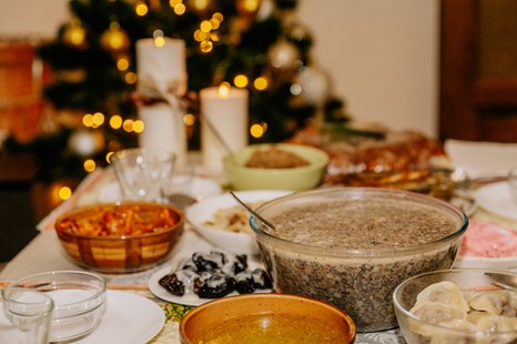 O ile zdrożały produkty na wigilijnym stole? Za karpie trzeba zapłacie o ponad 1/5 więcej niż przed rokiem. A co potaniało?