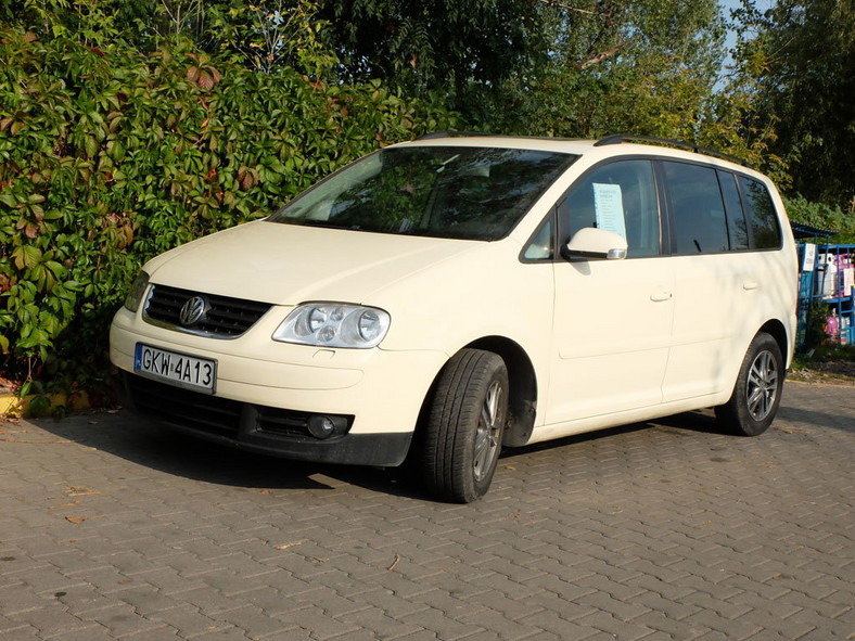 Volkswagen Touran 1.9 TDI - cena 13 400 zł