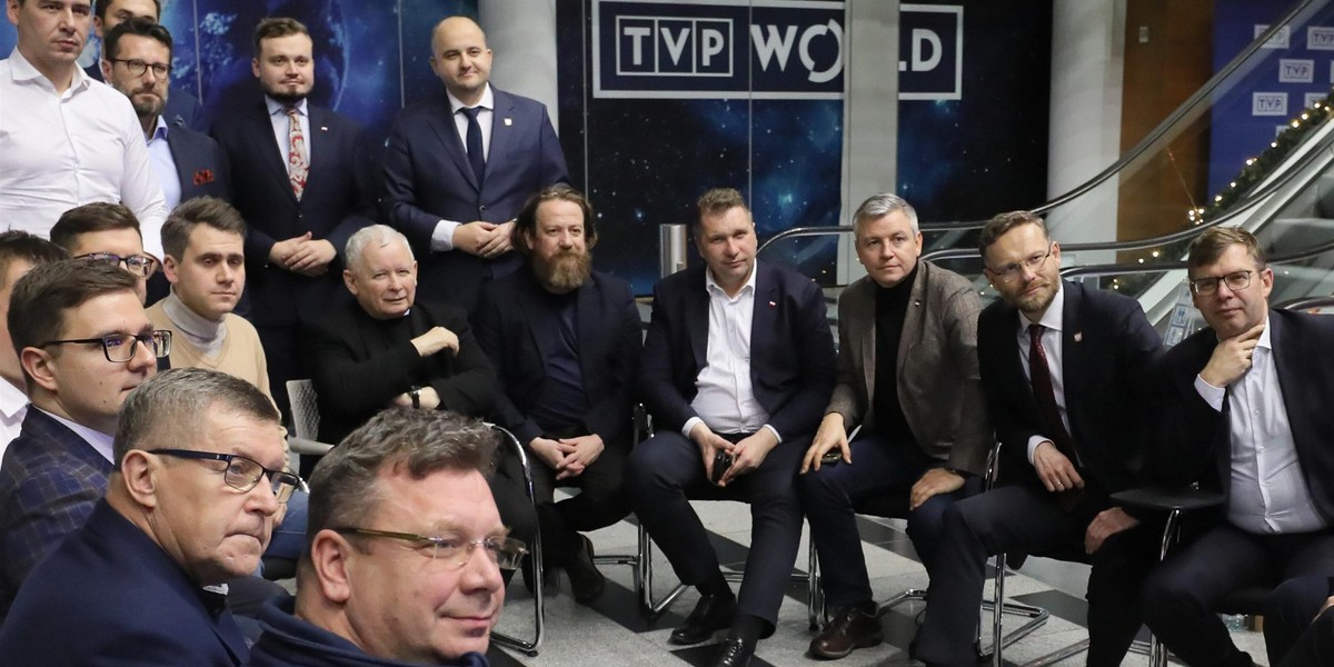 Politycy PiS w TVP.