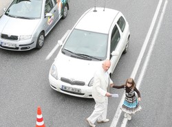 Korwin-Mikke korkuje Warszawę