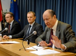 Tysiąc dni Tuska. Co obiecał, co zrealizował?