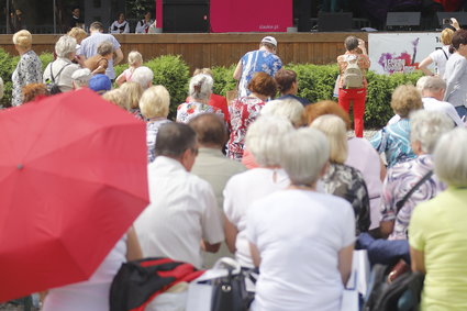 Seniorzy w Polsce mają aż 7,3 mld zł długów