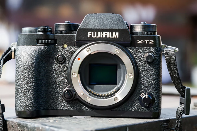 FUJIFILM X-T2