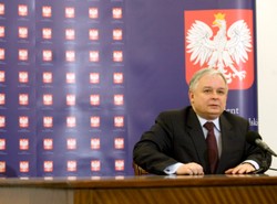 Nie poznamy drugiego raportu Macierewicza o WSI