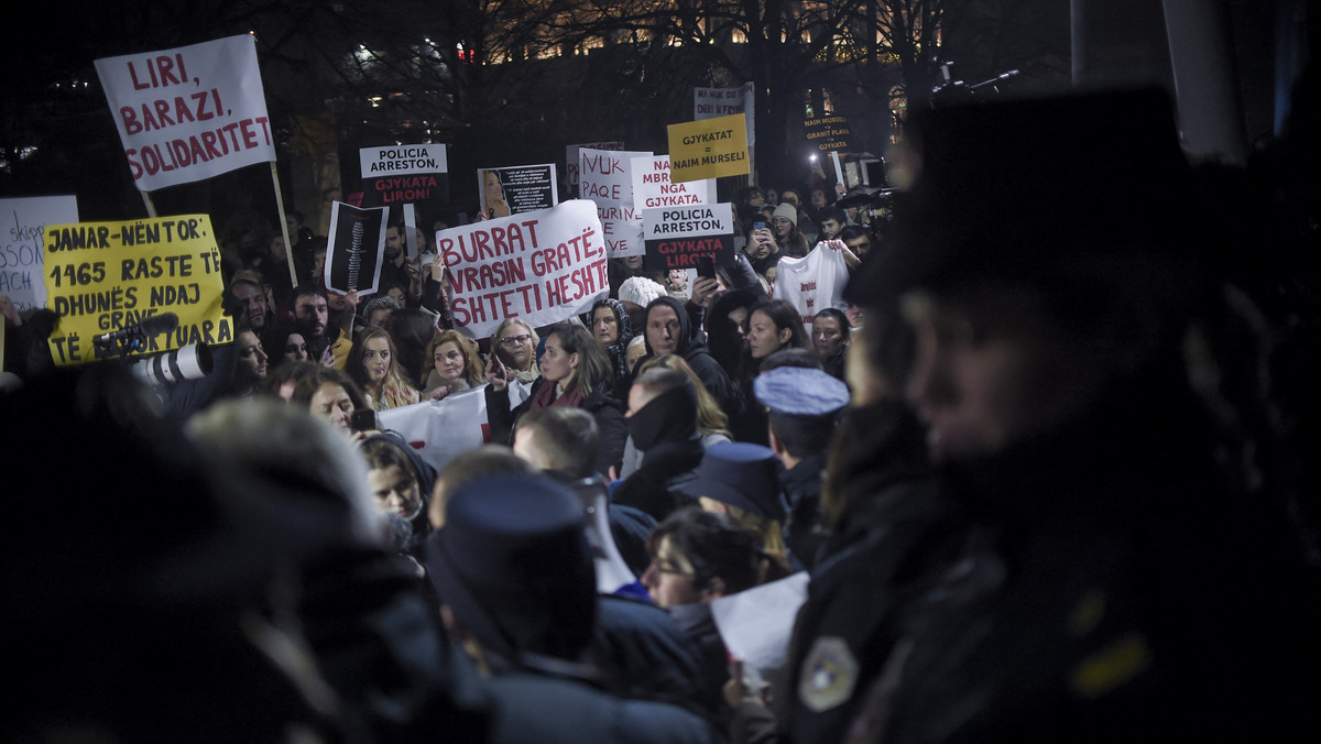 Wielka demonstracja w Kosowie po śmierci 30-latki. "Precz z patriarchatem"