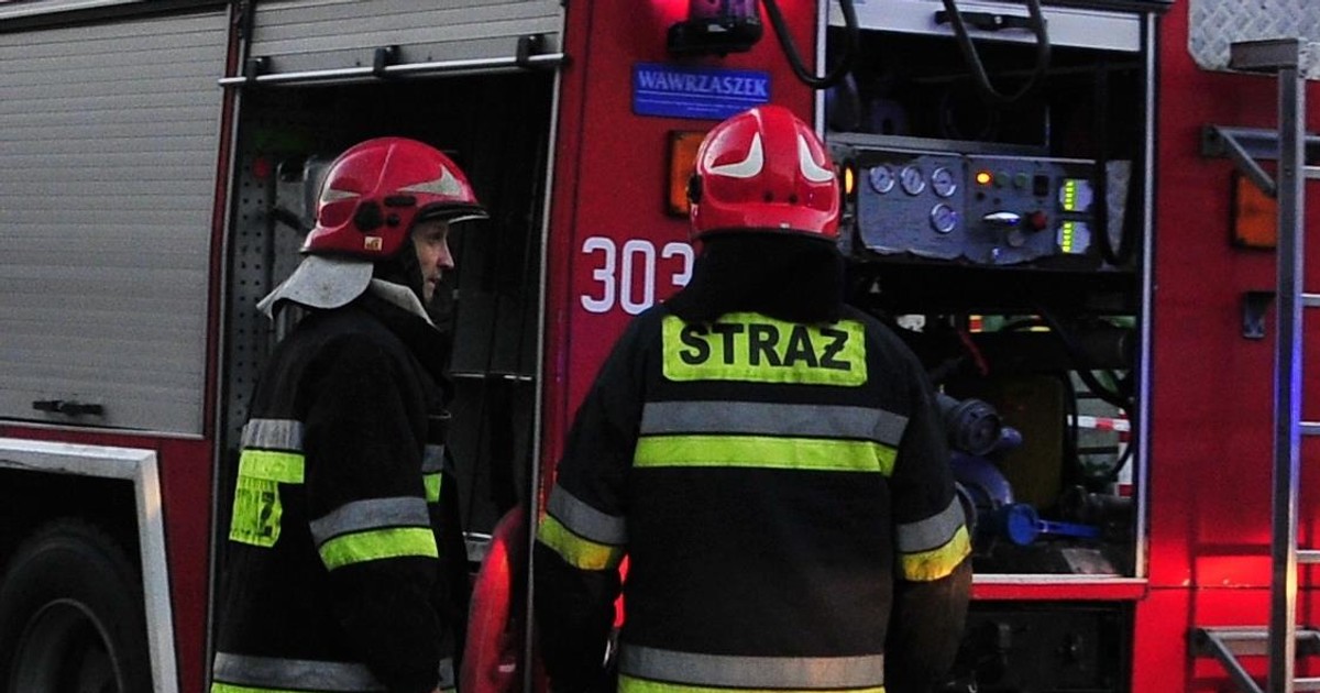 Porażająca bezmyślność ucznia. Zrobił to w szkole, trzeba było ewakuować setki dzieci