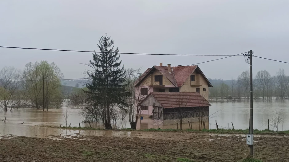 Izlila se reka Jadar kod Loznice