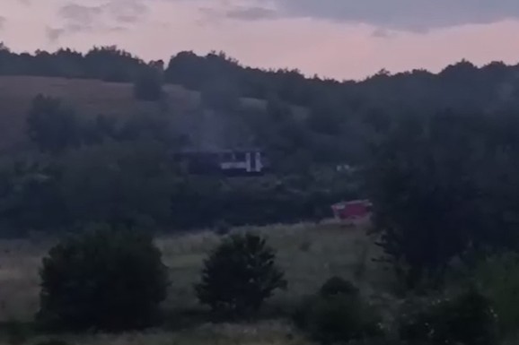 ZAPALIO SE ŠINOBUS Drama na putu Niš-Svrljig: Evakuisano 11 putnika