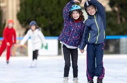Ferie zimowe: oferta sportowa dla dzieci i zmiany w komunikacji. Sprawdź czy twój autobus nadal jeździ