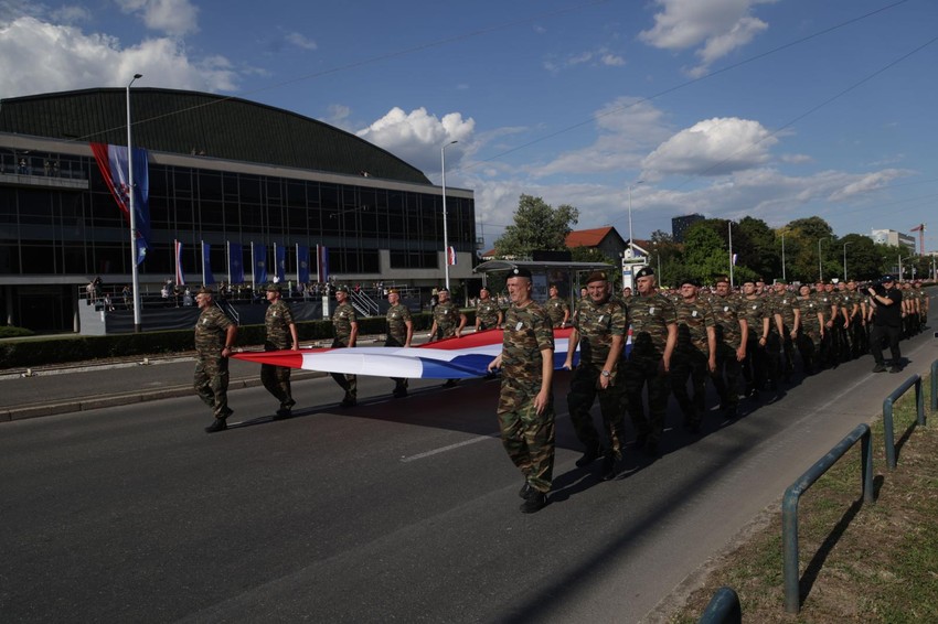 Vojna parada u Zagrebu