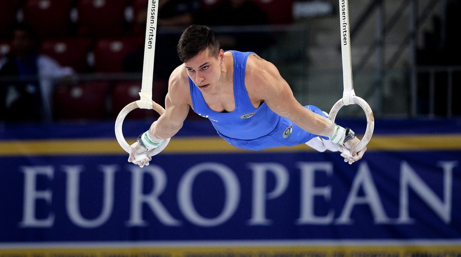 Mistrzowie akrobacji walczą o medale mistrzostw Europy
