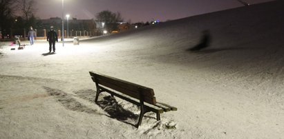 Tragiczny finał jazdy na sankach. 12-latek nie żyje. Policja apeluje o pomoc