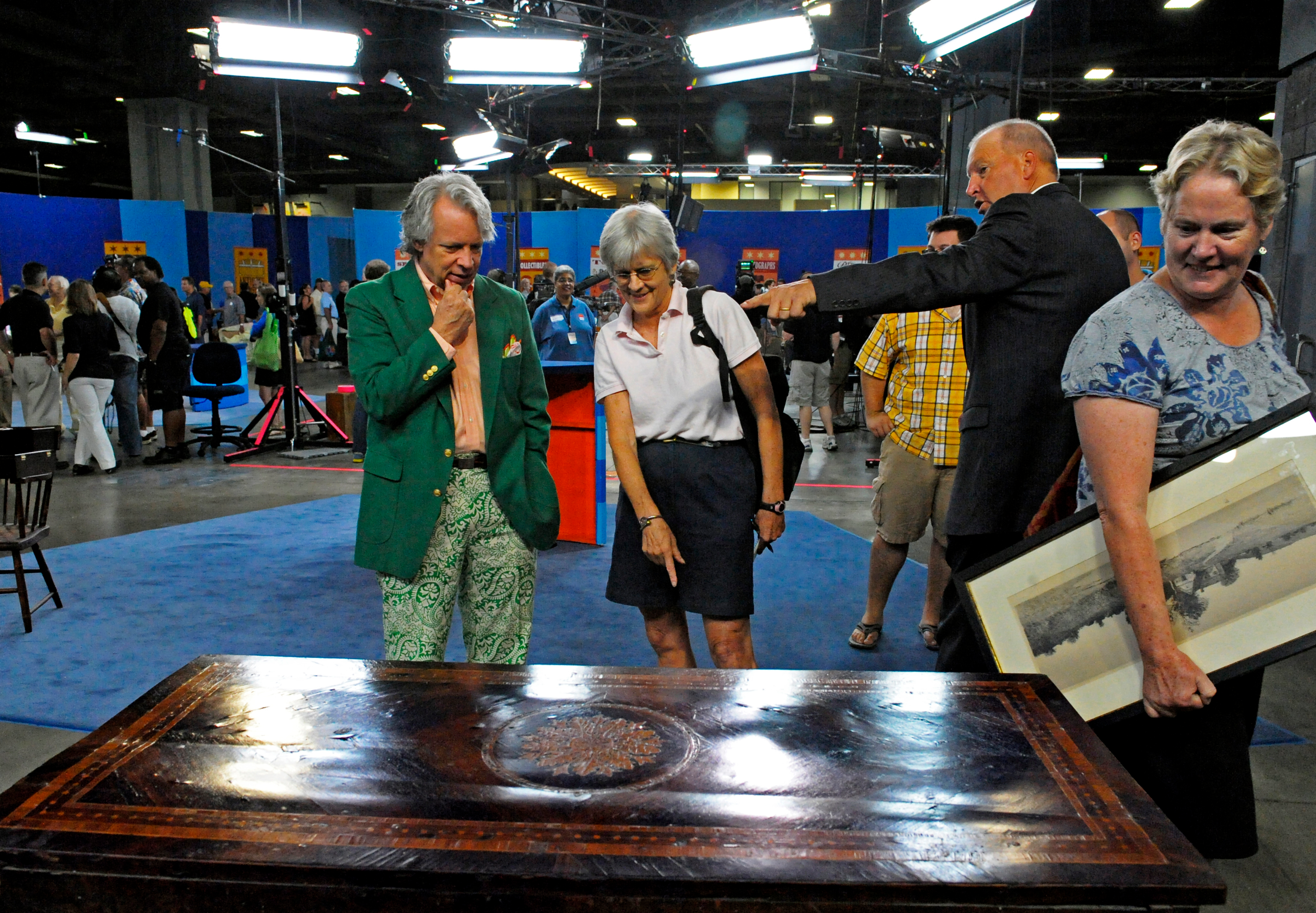 Antiques Roadshow dad dies after £81k jug funded adoption dream