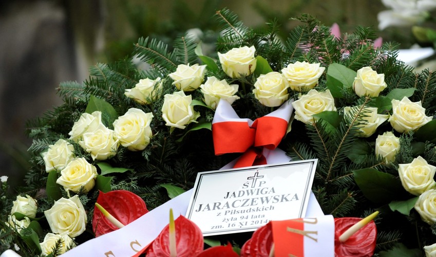 Pogrzeb córki marszałka Józefa Piłsudskiego. Jadwiga Piłsudska-Jaraczewska pochowana na Powązkach