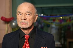 Grał Paździocha w "Kiepskich". Jak naprawdę miał na nazwisko?